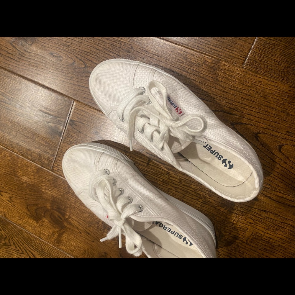 Superga Sneakers
